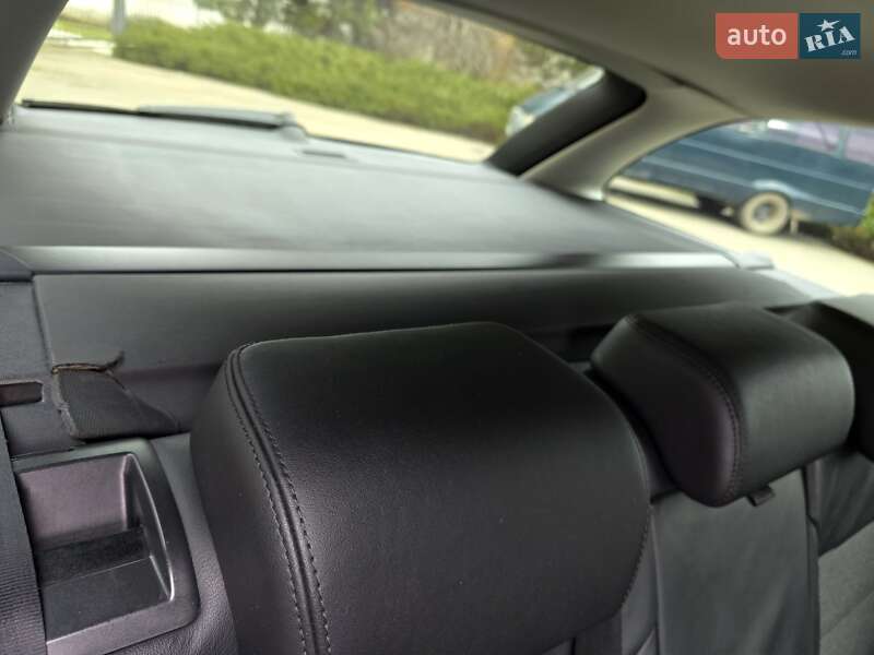 Универсал Skoda Octavia 2011 в Полтаве