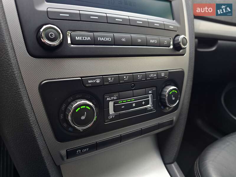 Универсал Skoda Octavia 2011 в Полтаве