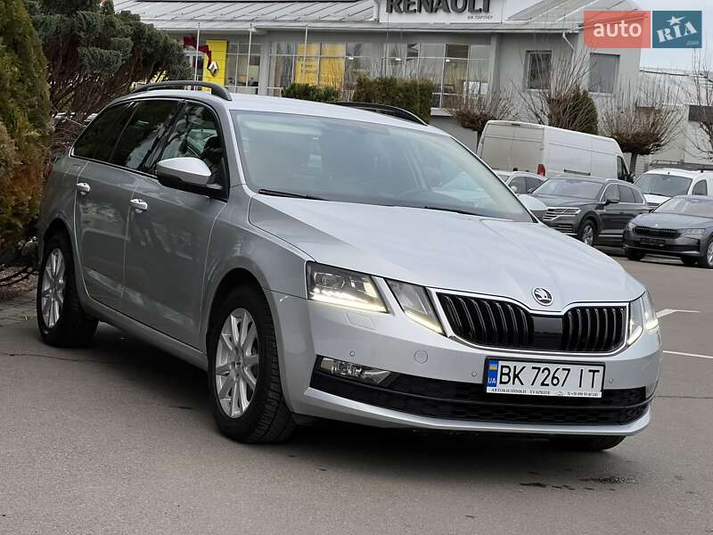 Универсал Skoda Octavia 2017 в Ровно