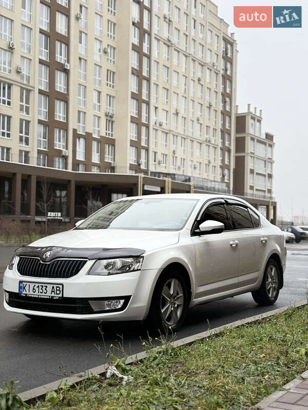 Лифтбек Skoda Octavia 2014 в Киеве