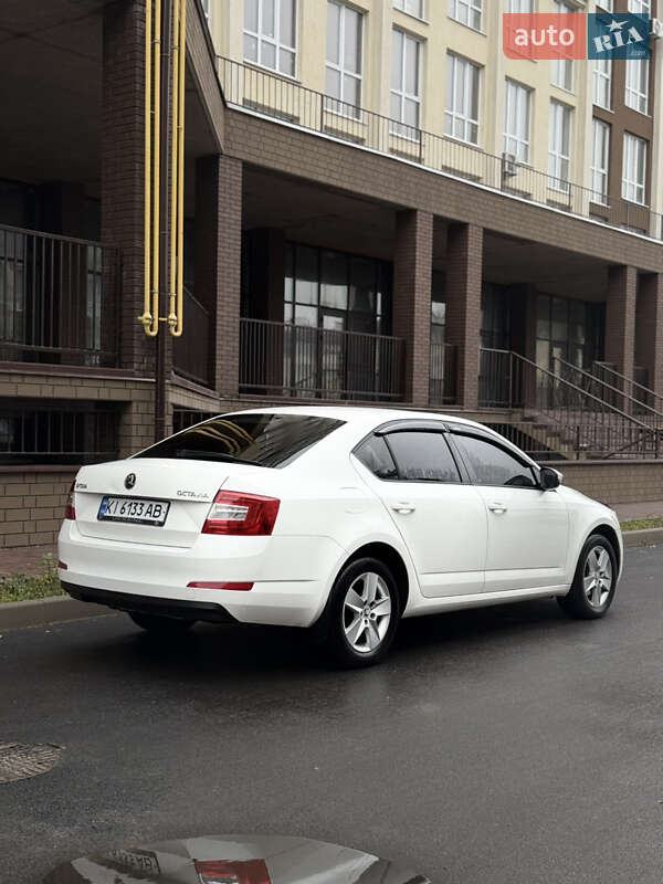 Лифтбек Skoda Octavia 2014 в Киеве