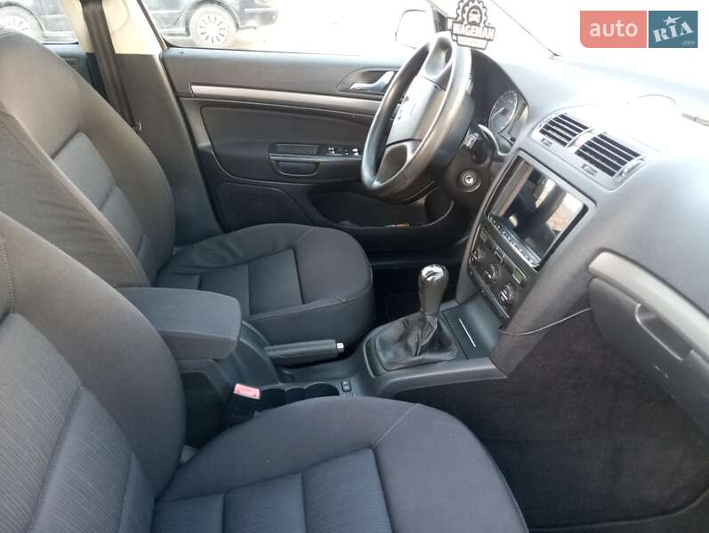Универсал Skoda Octavia 2006 в Чернигове фото 16 Универсал Skoda Octavia 2006 в Чернигове