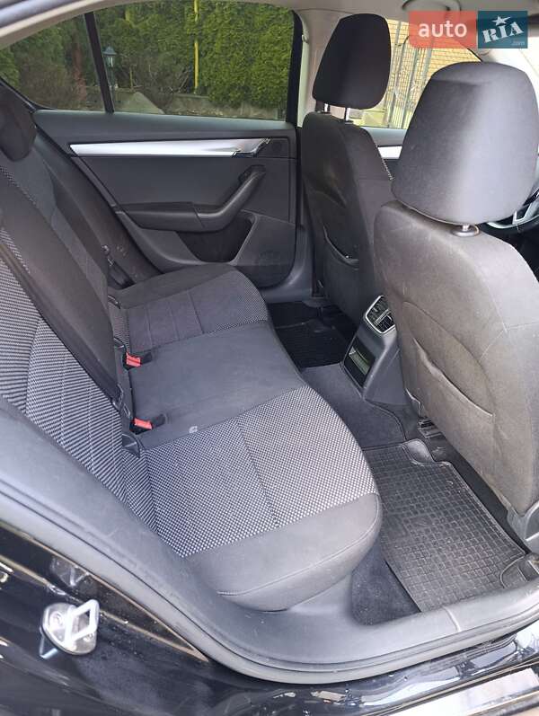 Лифтбек Skoda Octavia 2015 в Житомире