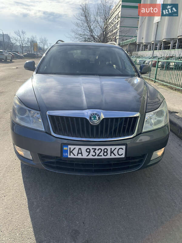 Skoda Octavia 2011