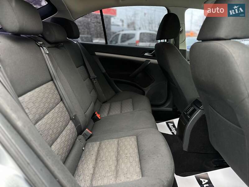 Лифтбек Skoda Octavia 2012 в Виннице