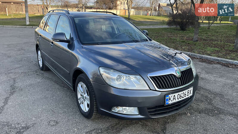 Универсал Skoda Octavia 2012 в Киеве фото 3 Универсал Skoda Octavia 2012 в Киеве