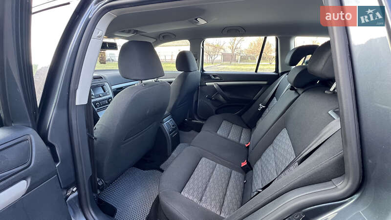 Универсал Skoda Octavia 2012 в Киеве фото 24 Универсал Skoda Octavia 2012 в Киеве