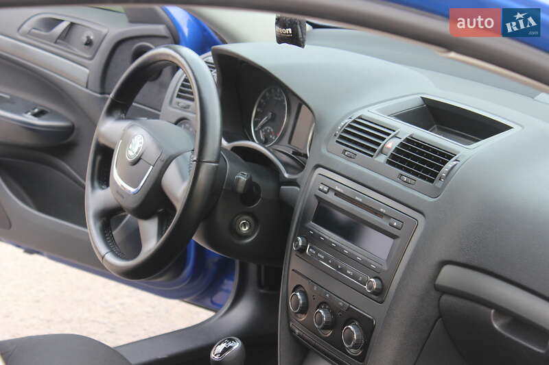 Ліфтбек Skoda Octavia 2009 в Дніпрі фото 13 Ліфтбек Skoda Octavia 2009 в Дніпрі