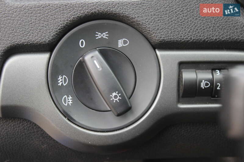 Ліфтбек Skoda Octavia 2009 в Дніпрі фото 17 Ліфтбек Skoda Octavia 2009 в Дніпрі