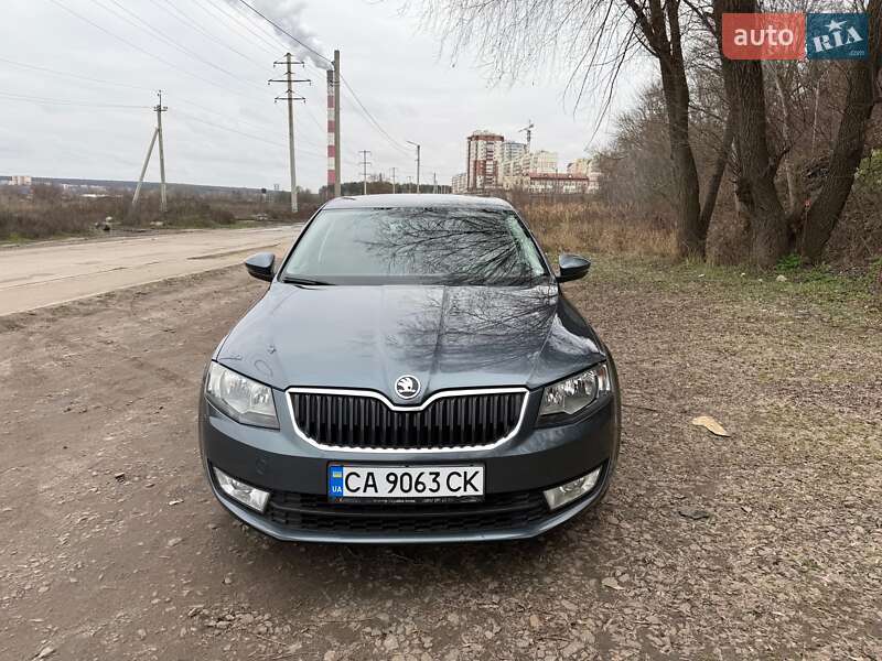 Универсал Skoda Octavia 2016 в Харькове фото 3 Универсал Skoda Octavia 2016 в Харькове