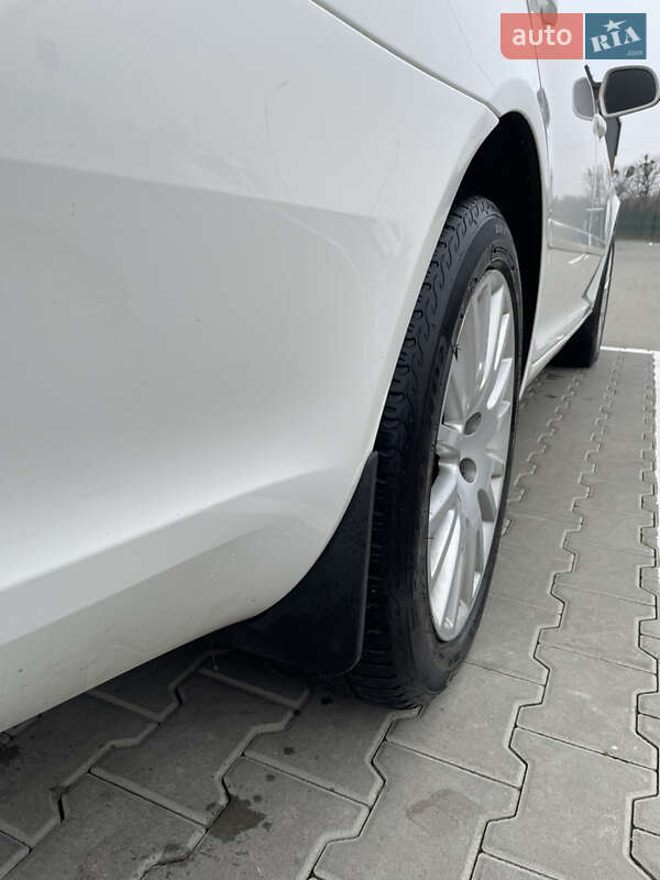 Универсал Skoda Octavia 2009 в Виннице