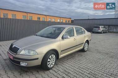 Лифтбек Skoda Octavia 2005 в Днепре
