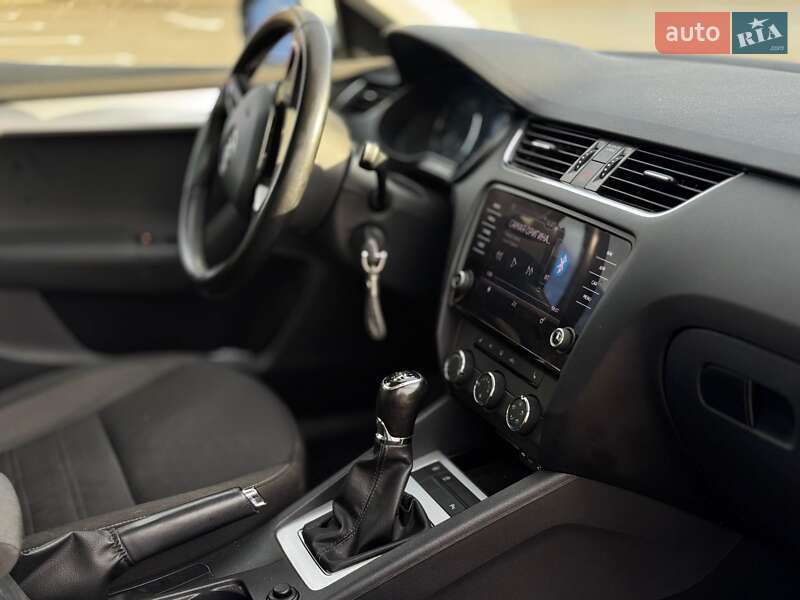 Универсал Skoda Octavia 2017 в Сумах фото 20 Универсал Skoda Octavia 2017 в Сумах