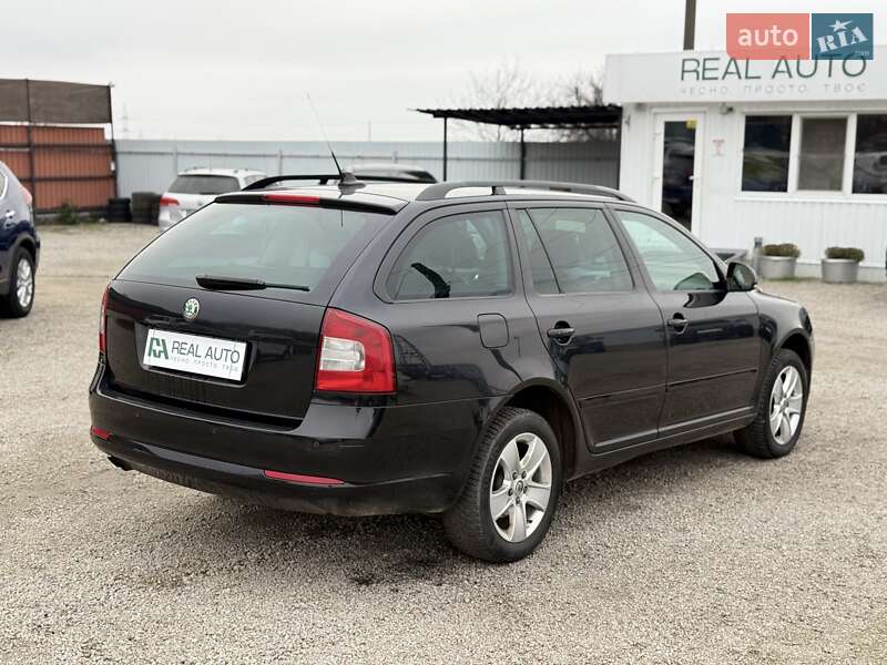 Универсал Skoda Octavia 2010 в Кропивницком