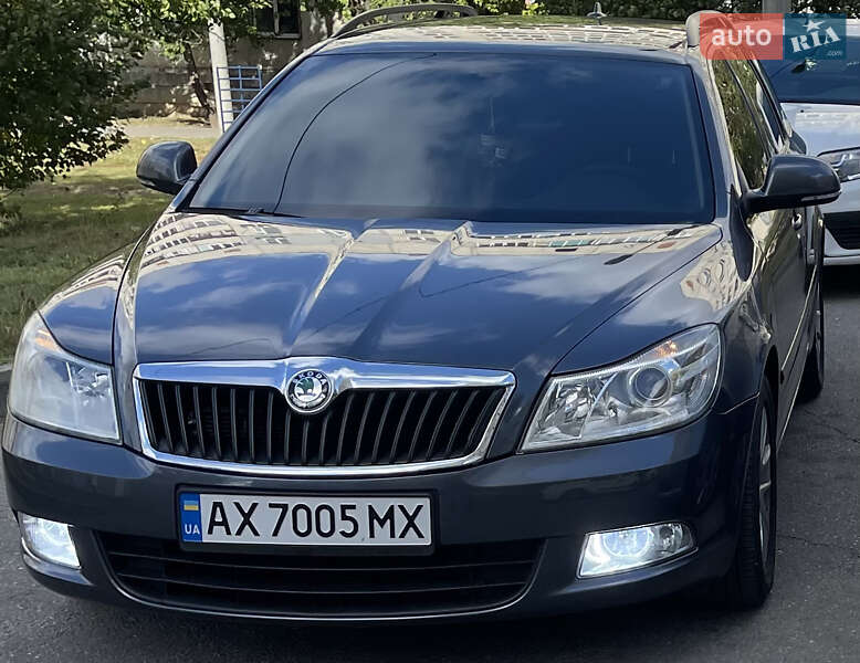 Skoda Octavia 2012 Skoda Octavia 2012