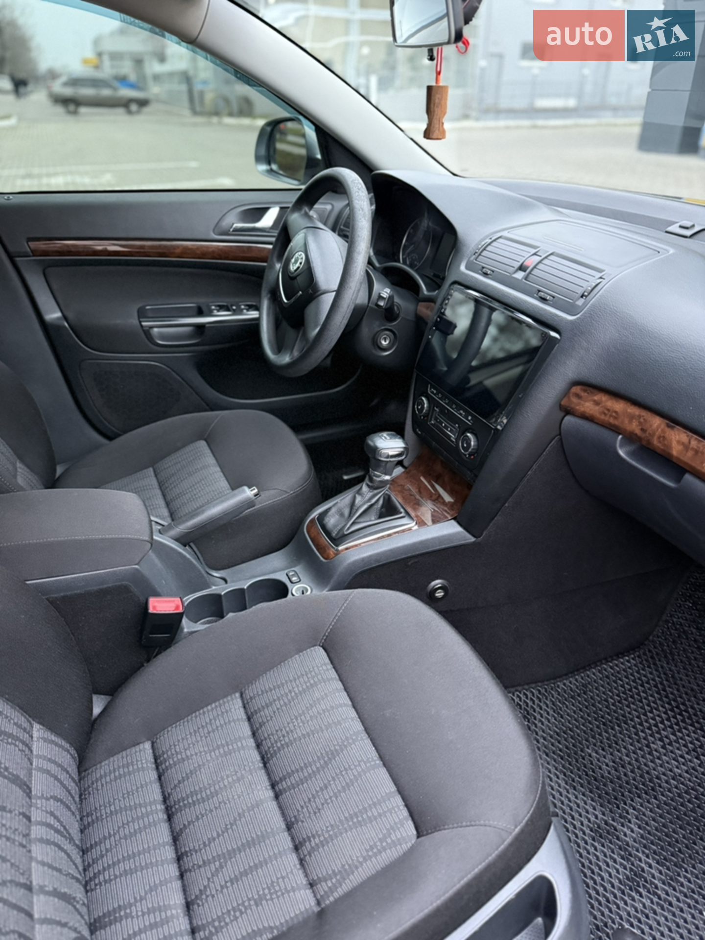 2011 Skoda Octavia - мініатюра 4