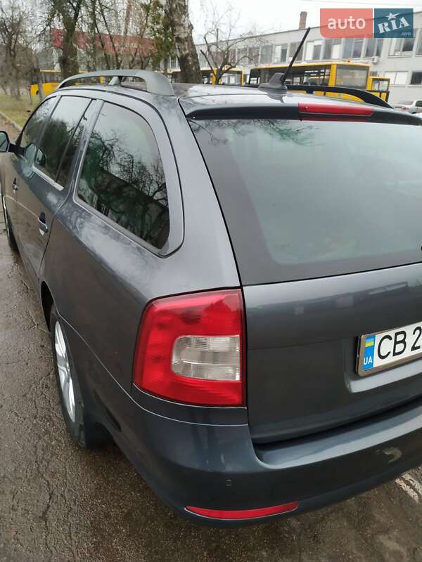 Универсал Skoda Octavia 2011 в Чернигове фото 30 Универсал Skoda Octavia 2011 в Чернигове