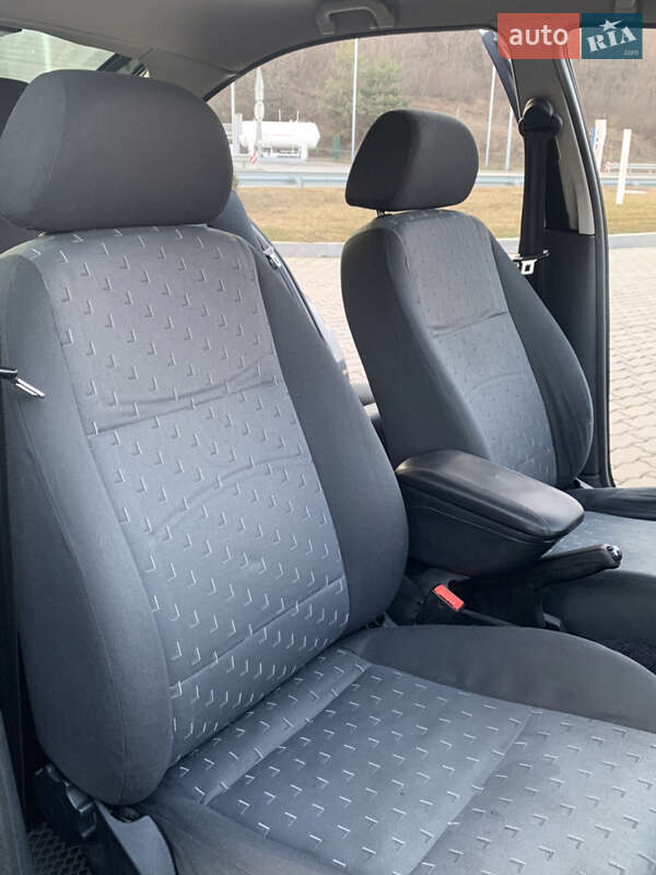 Лифтбек Skoda Octavia 2008 в Могилев-Подольске фото 12 Лифтбек Skoda Octavia 2008 в Могилев-Подольске