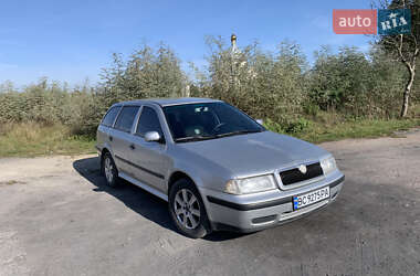Універсал Skoda Octavia 2000 в Радехові