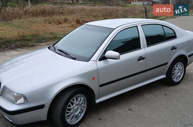 Лифтбек Skoda Octavia 2000 в Белой Церкви