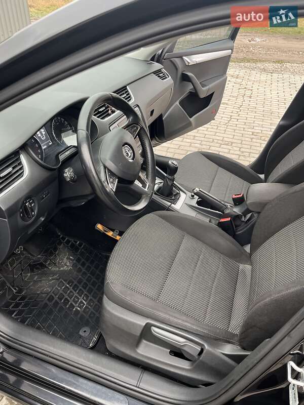 Универсал Skoda Octavia 2015 в Радехове