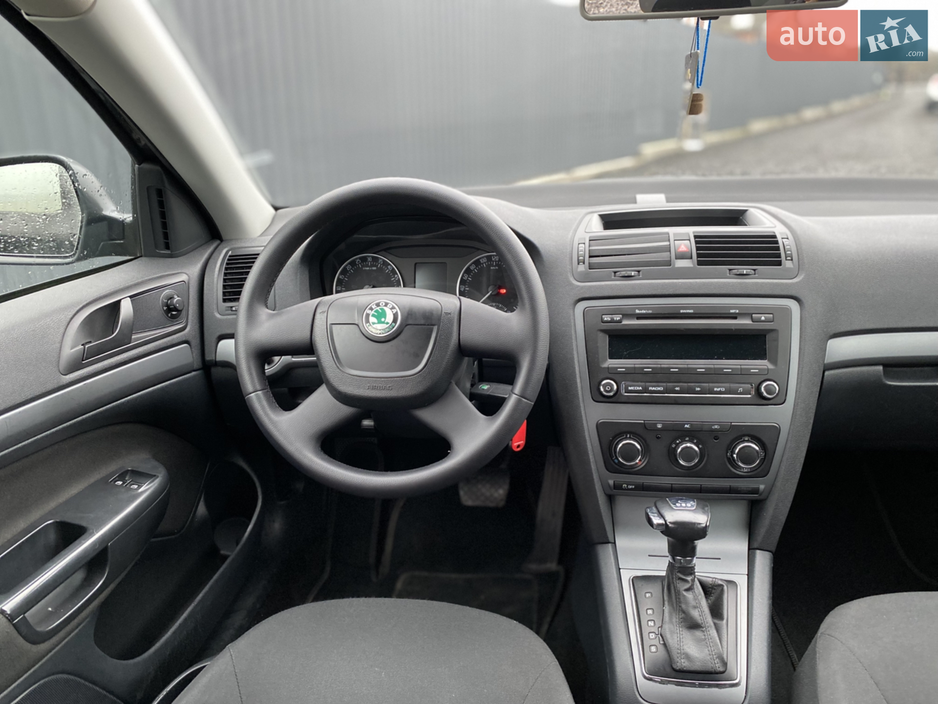 2013 Skoda Octavia - мініатюра 21