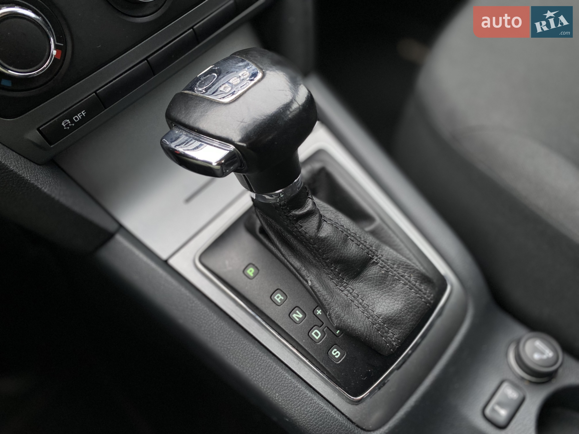 2013 Skoda Octavia - мініатюра 32