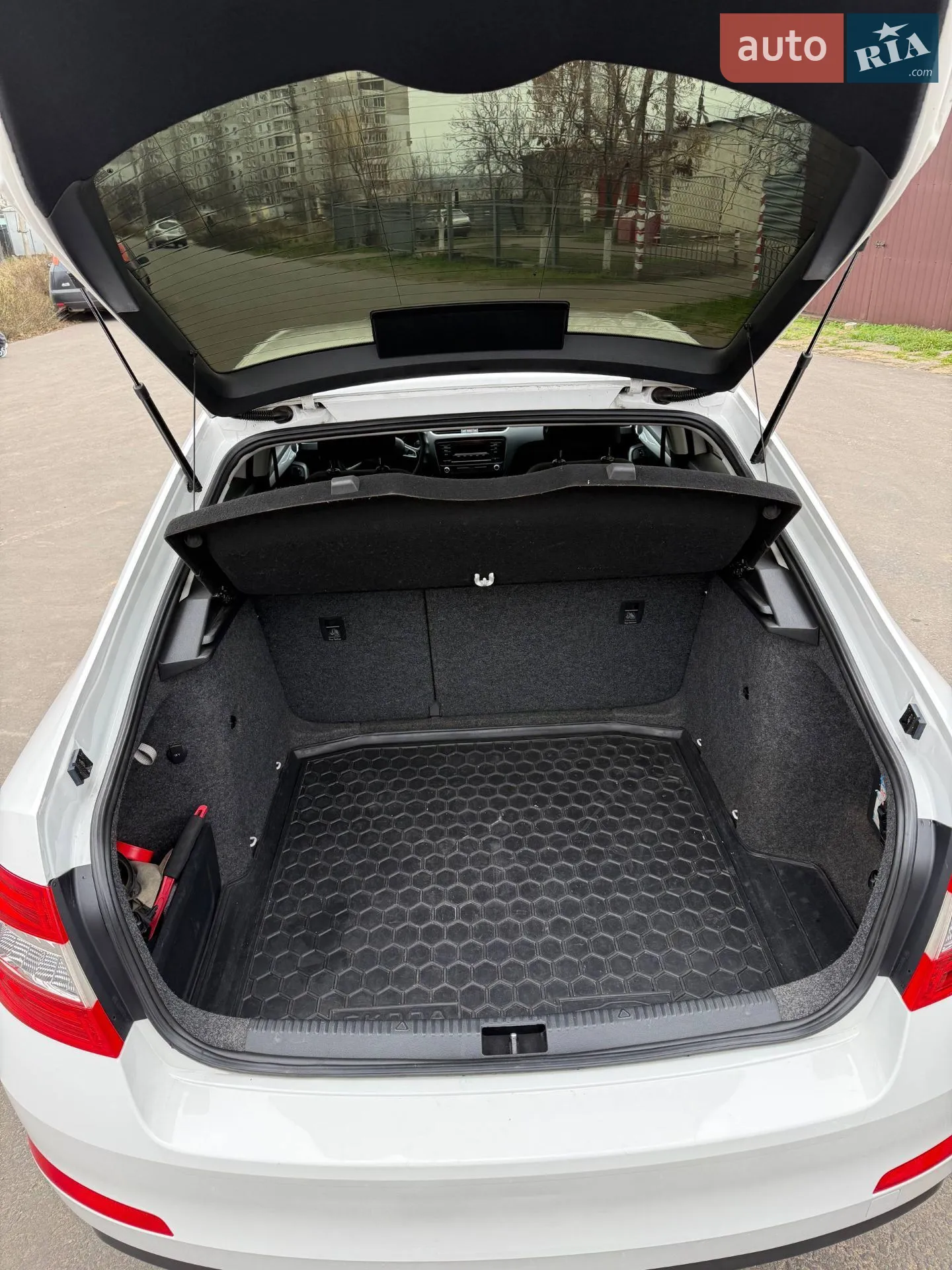 2013 Skoda Octavia - мініатюра 8