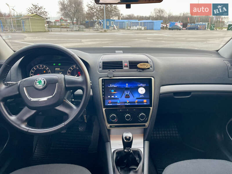Лифтбек Skoda Octavia 2012 в Днепре фото 15 Лифтбек Skoda Octavia 2012 в Днепре