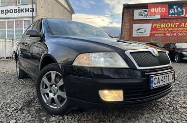Лифтбек Skoda Octavia 2008 в Смеле