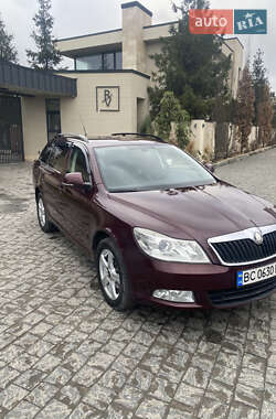 Универсал Skoda Octavia 2009 в Львове