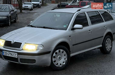 Универсал Skoda Octavia 2002 в Чернигове