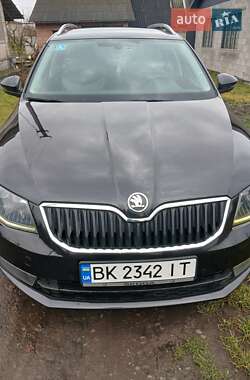 Универсал Skoda Octavia 2013 в Демидовке