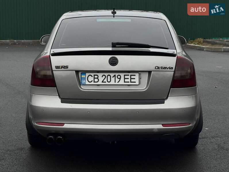 Лифтбек Skoda Octavia 2010 в Чернигове