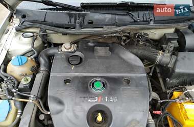 Лифтбек Skoda Octavia 1999 в Первомайске