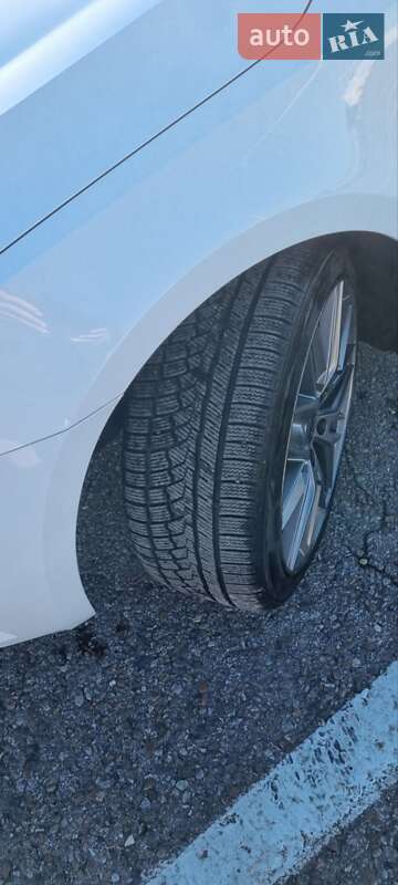 Универсал Skoda Octavia 2017 в Черновцах