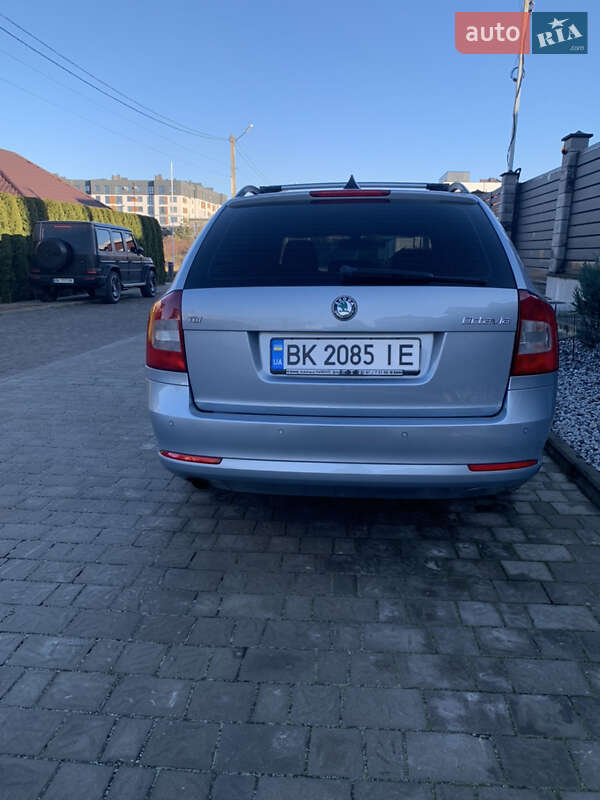 Универсал Skoda Octavia 2011 в Ровно