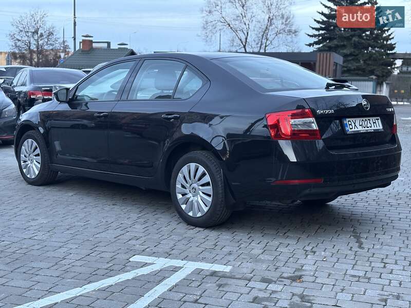 Лифтбек Skoda Octavia 2018 в Львове