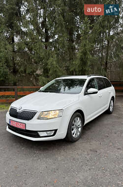 Универсал Skoda Octavia 2014 в Великой Багачке