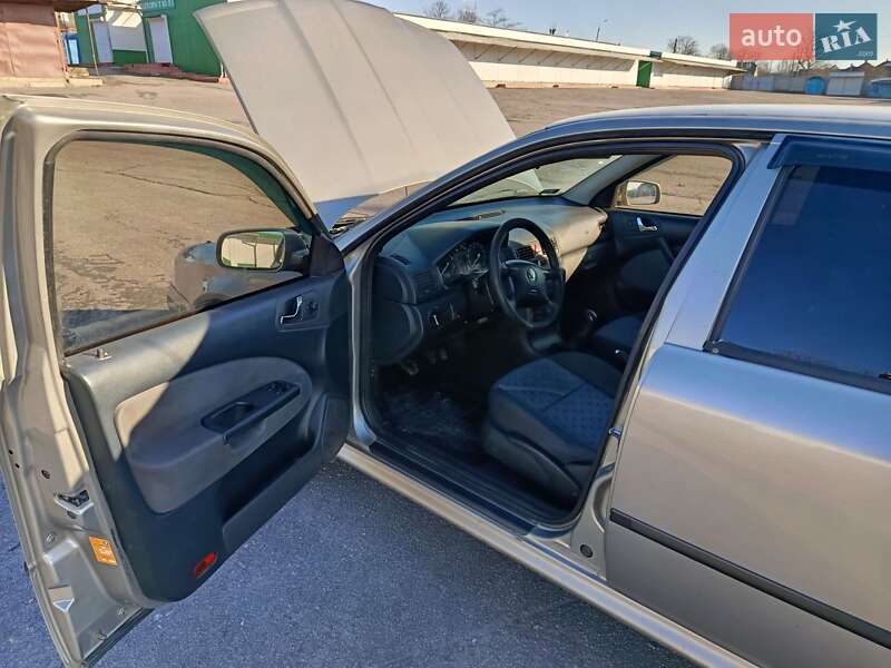 Лифтбек Skoda Octavia 2006 в Хмельнике фото 21 Лифтбек Skoda Octavia 2006 в Хмельнике