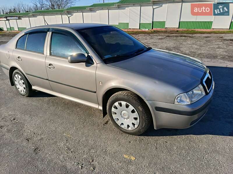Лифтбек Skoda Octavia 2006 в Хмельнике фото 6 Лифтбек Skoda Octavia 2006 в Хмельнике