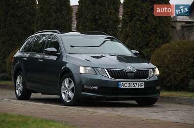 Универсал Skoda Octavia 2018 в Сарнах