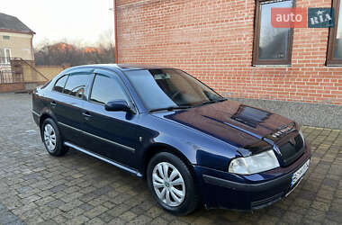 Лифтбек Skoda Octavia 2004 в Львове
