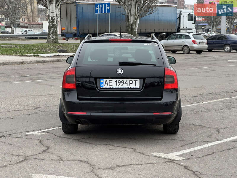 Універсал Skoda Octavia 2010 в Дніпрі фото 7 Універсал Skoda Octavia 2010 в Дніпрі