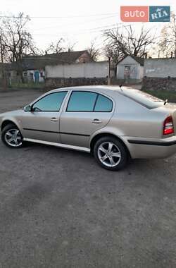 Лифтбек Skoda Octavia 2004 в Погребище