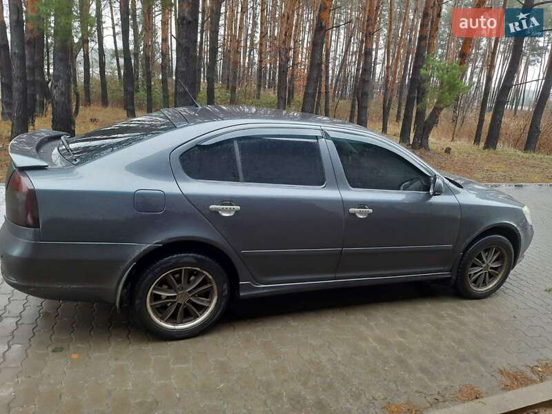 Ліфтбек Skoda Octavia 2010 в Костопілі