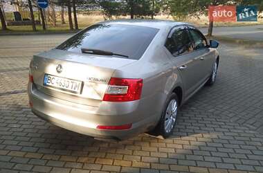 Лифтбек Skoda Octavia 2015 в Дрогобыче