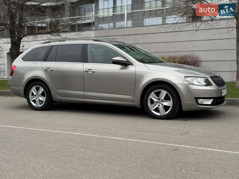 Універсал Skoda Octavia 2013 в Києві фото 16 Універсал Skoda Octavia 2013 в Києві