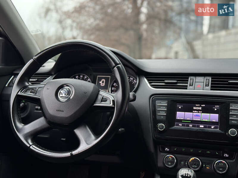Універсал Skoda Octavia 2013 в Києві фото 26 Універсал Skoda Octavia 2013 в Києві