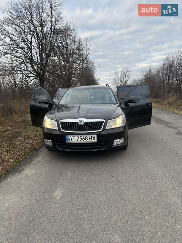 Skoda Octavia 2011 Skoda Octavia 2011